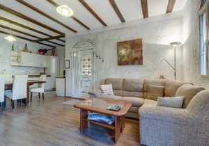 Spacious apartment Popi 2 with terrace, WIFI, barbecue....