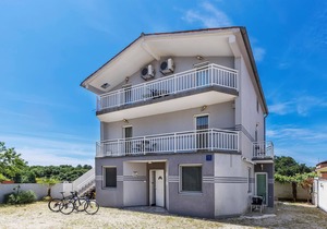 Spend a nice vacation in this cozy vacation apartment.