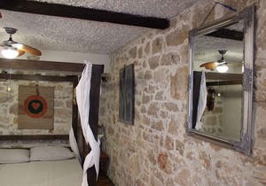Studio 50 m from the beach
