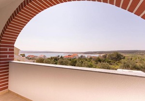 Studio Apartment in Novalja with Sea View, Terrace, Air Conditioning, Wi-Fi (3565-7)