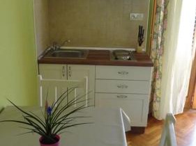 Studio Apartment in Palit with Balcony, Air Conditioning, Wi-Fi (4603-4)