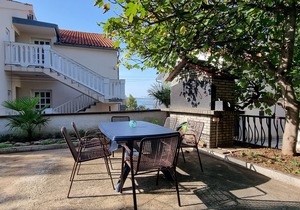 Studio flat near beach Starigrad, Paklenica (AS-6621-b)