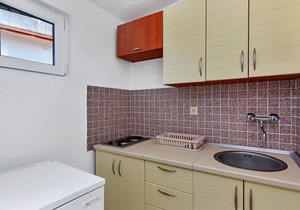 Studio flat near beach Cove Pokrivenik, Hvar (AS-5231-e)