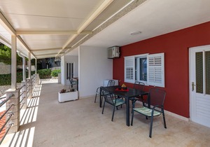 Studio flat near beach Mimice, Omiš (AS-18149-b)