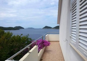 Studio flat near beach Ubli, Lastovo (AS-8354-b)