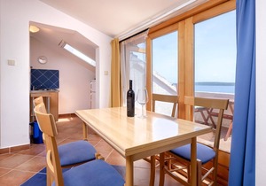 Studio flat near beach Zavala, Hvar (AS-2061-a)