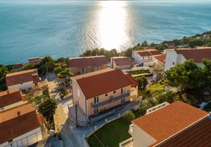 Studio flat with a swimming pool Stanići, Omiš (AS-18676-a)