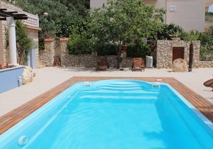 Studio flat with terrace Tučepi, Makarska (AS-6817-a)