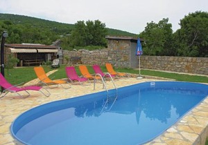Stunning Apartment In Klenovica