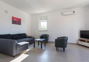 Stunning Home In Kakma With Jacuzzi, Wifi And Outdoor Swimming Pool
