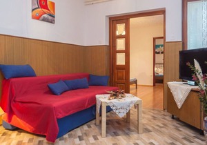 Stunning villa for 12 guests with private pool, A/C, WIFI, TV, terrace, pets allowed and parking