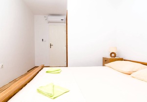 Sunny studio on Mljet island 2