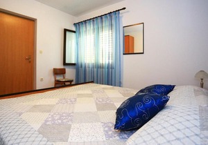 Sutomiscica Apartment Sleeps 5 WiFi