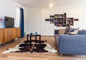 This beautiful vacation home with private pool is excellently furnished and is well suited for vacat