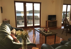 Three bedroom apartment with terrace and sea view Žaborić, Šibenik (A-16393-a)