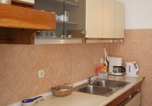 Three bedroom apartment near beach Podgora, Makarska (A-6670-a)