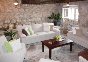 Three-Bedroom Holiday Home in Brotnice
