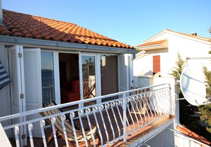 Two bedroom apartment near beach Seget Vranjica, Trogir (A-1051-d)
