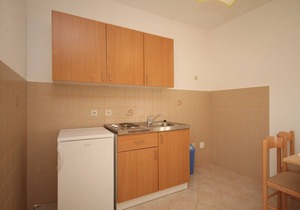 Two bedroom apartment with balcony and sea view Seget Vranjica, Trogir (A-8507-a)