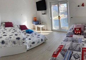 Two-Bedroom Apartment Alan in Vrsi