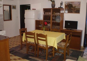 Two bedroom apartment with terrace Milna, Brač (A-14961-a)