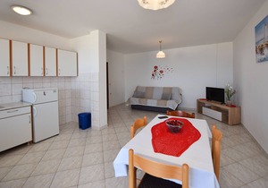 Two bedroom apartment near beach Kustići, Pag (A-6353-a)