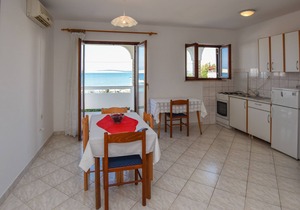 Two bedroom apartment near beach Kustići, Pag (A-6353-a)