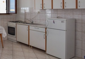 Two bedroom apartment near beach Kustići, Pag (A-6353-a)