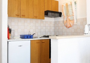 Two bedroom apartment near beach Sreser, Pelješac (A-10138-b)
