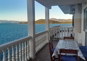 Two bedroom apartment near beach Cove Pještata, Pelješac (A-14440-a)