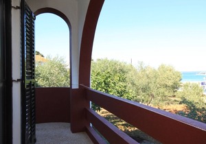 Two bedroom apartment near beach Lukoran, Ugljan (A-8397-b)