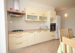 Two bedroom apartment near beach Ugljan (A-829-b)