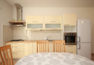 Two bedroom apartment near beach Ugljan (A-829-c)
