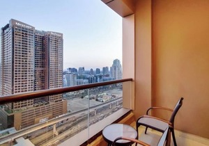 Two Bedroom Apartment Near Internet City Metro 12 in Dubai