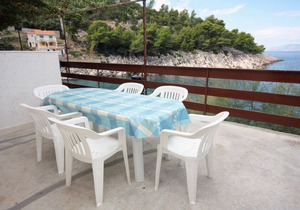 Two bedroom apartment near beach Cove Pobij (Hvar) (A-5712-b)