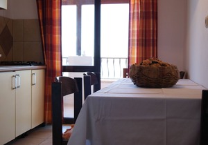 Two bedroom apartment near beach Zavala, Hvar (A-553-b)