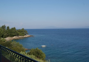 Two bedroom apartment near beach Zavala, Hvar (A-553-e)