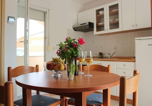 Two bedroom apartment with terrace and sea view Lukoran, Ugljan (A-836-a)