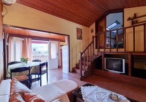 Two bedroom apartment with balcony and sea view Vrboska, Hvar (A-540-a)