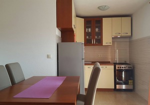 Two bedroom apartment with balcony and sea view Poljica, Trogir (A-14803-b)