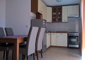Two bedroom apartment with balcony and sea view Poljica, Trogir (A-14803-b)