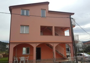 Two bedroom apartment with balcony and sea view Poljica, Trogir (A-14803-b)