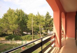 Two bedroom apartment with terrace Sušica, Ugljan (A-841-b)