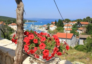 Two bedroom apartment with terrace and sea view Žman, Dugi otok (A-887-a)