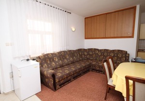 Two bedroom apartment with terrace Seline, Paklenica (A-6604-a)