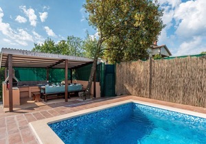 Villa Dora Strmac near Labin