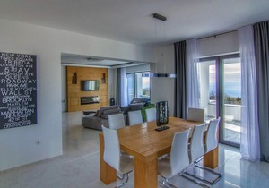 Villa Flora Apartment