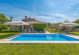 Villa Ruza