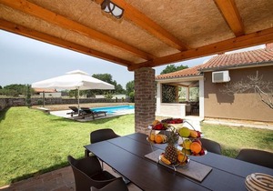 Villa Ruza