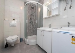 Villa Star 2 a centrally located ap. with a pool